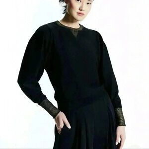 GSTQ Cropped Gold Foil Sweatshirt like